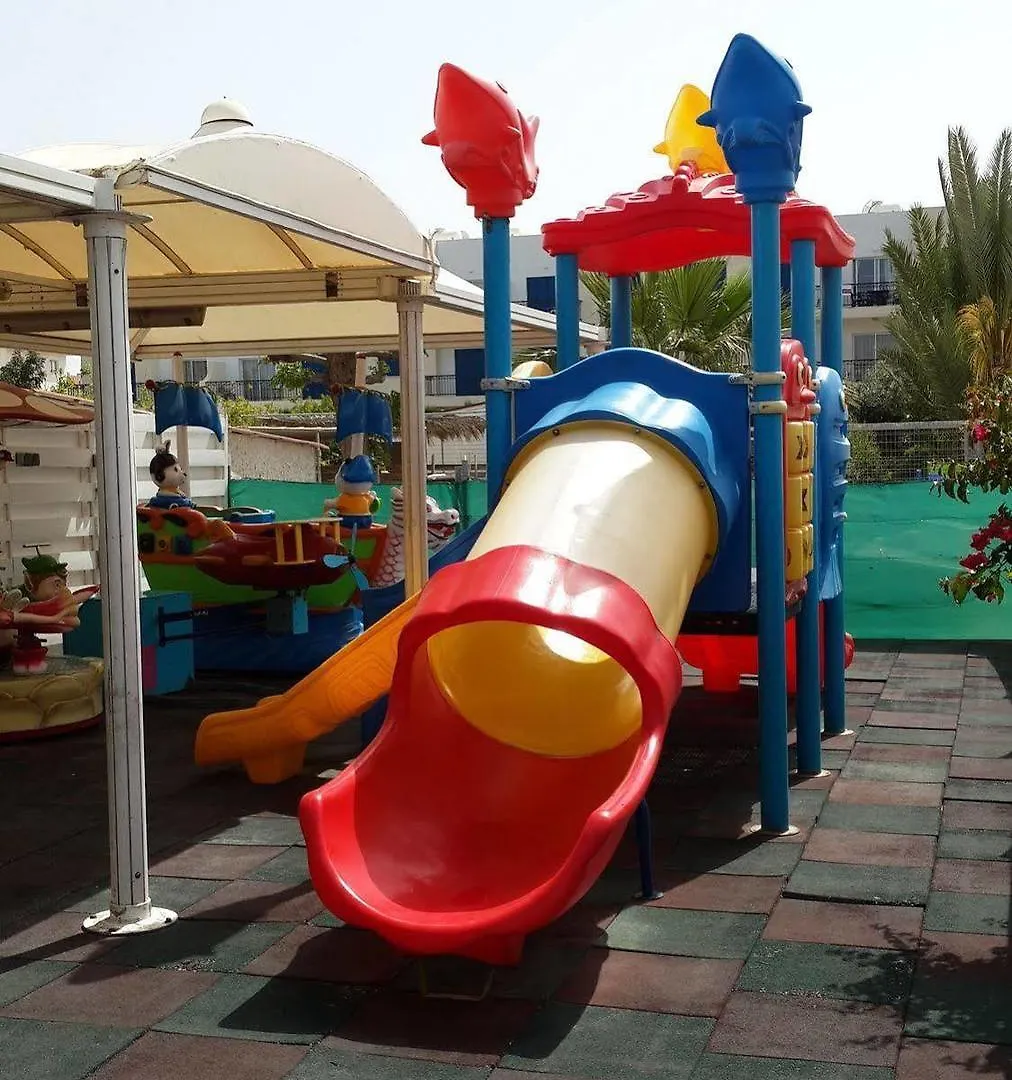 Captain Karas Holidays Apartments Protaras 3*,